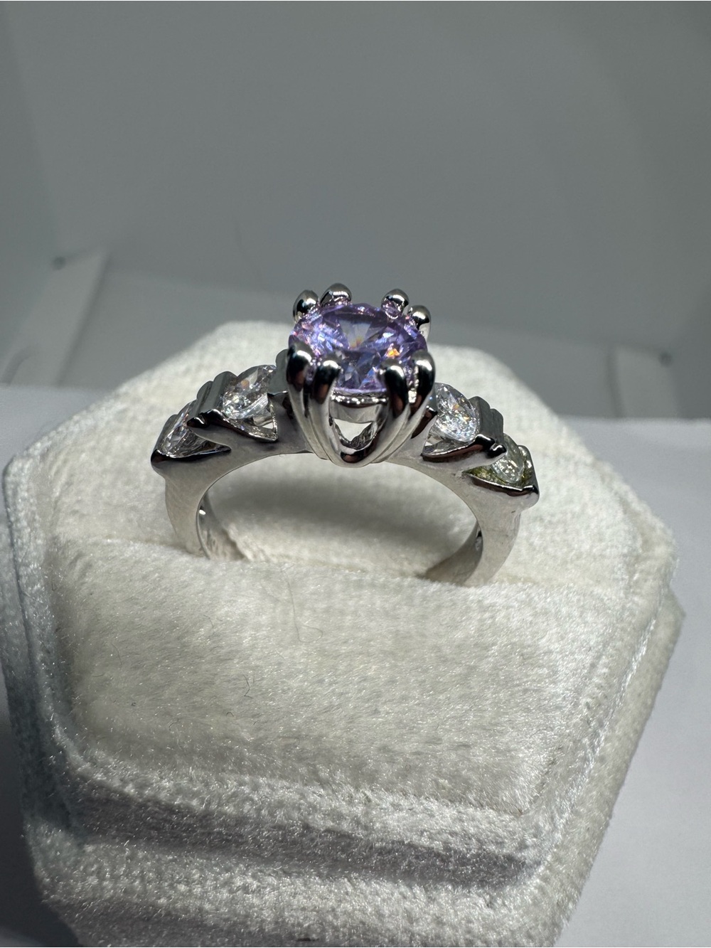 14K 585 White Gold Amethyst Ring Size 8 | 4.74g - Picture 6 of 14